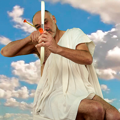 Cupido con sus nubecitas